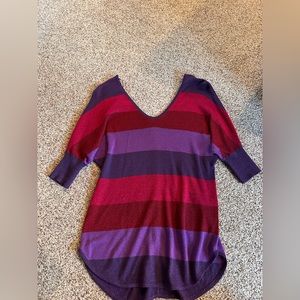 EXPRESS 3/4 LENGTH SLEEVE SWEATER